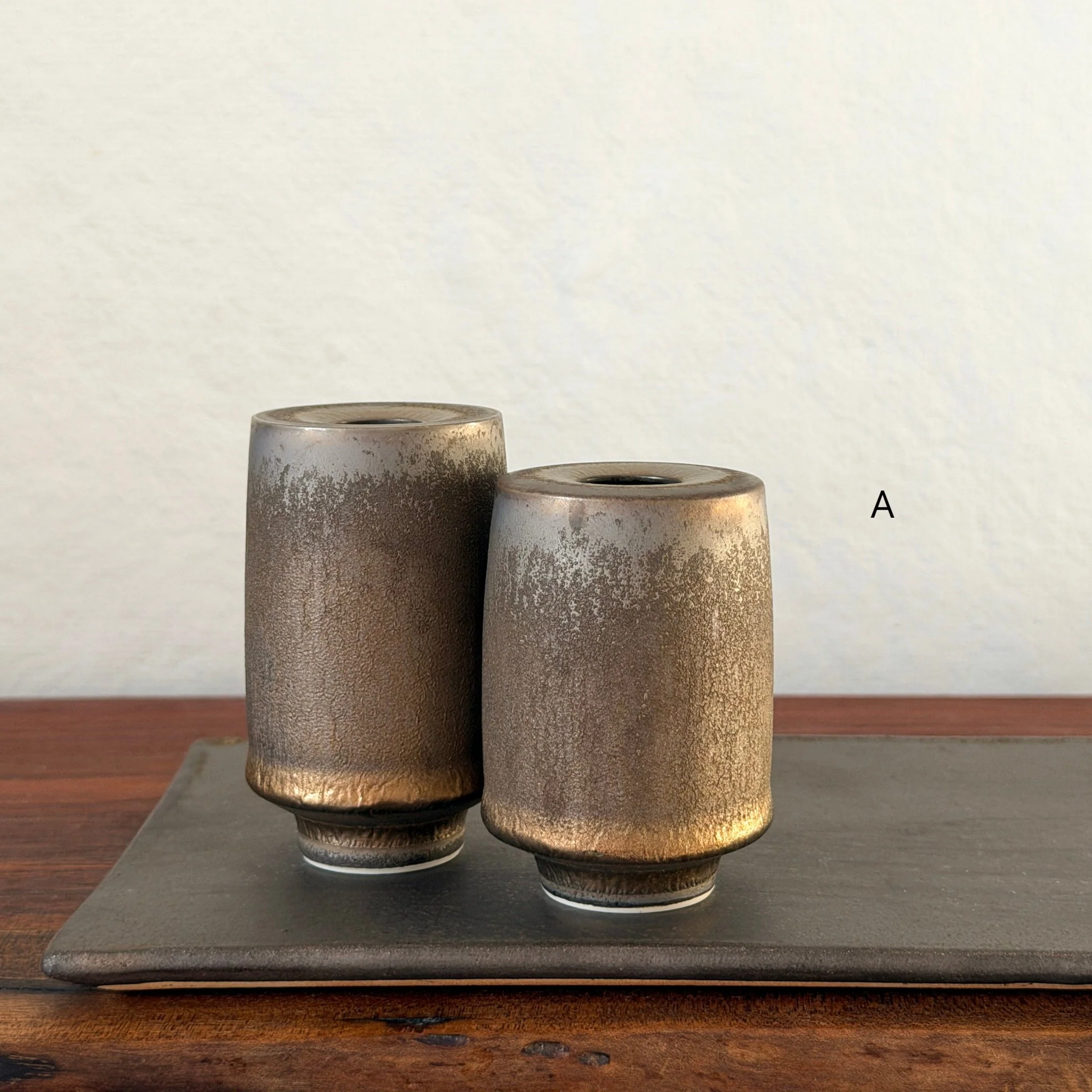 Yuta Segawa Vases: Gilded Charcoal - Image 9